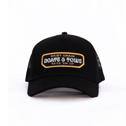 BOATS & TOWS TRUCKER HAT