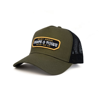 BOATS & TOWS TRUCKER HAT